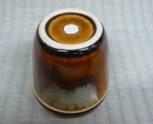 上野焼の骨壺の画像