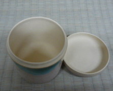 上野焼の骨壺の画像