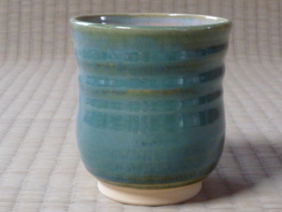 大きい湯呑の写真
