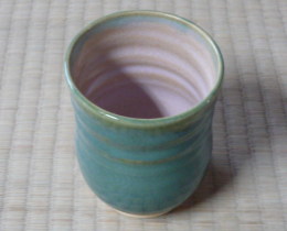 大きい湯呑の写真