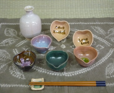 上野焼バレンタインおちょこの画像