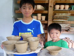 夏休み子供陶芸体験者 夏休み子供陶芸体験者の画像